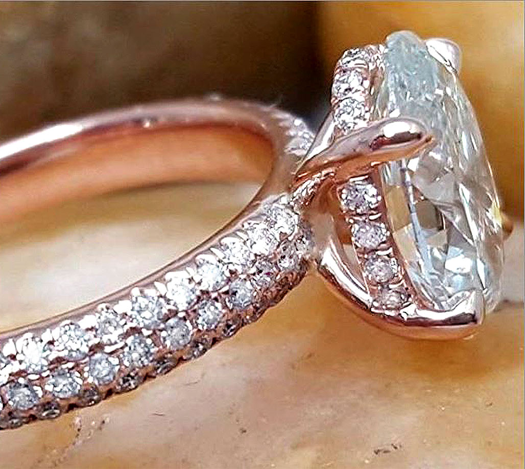 4 Reasons To Choose A Hidden Halo Diamond Engagement Ring Diamond Mansion Blog
