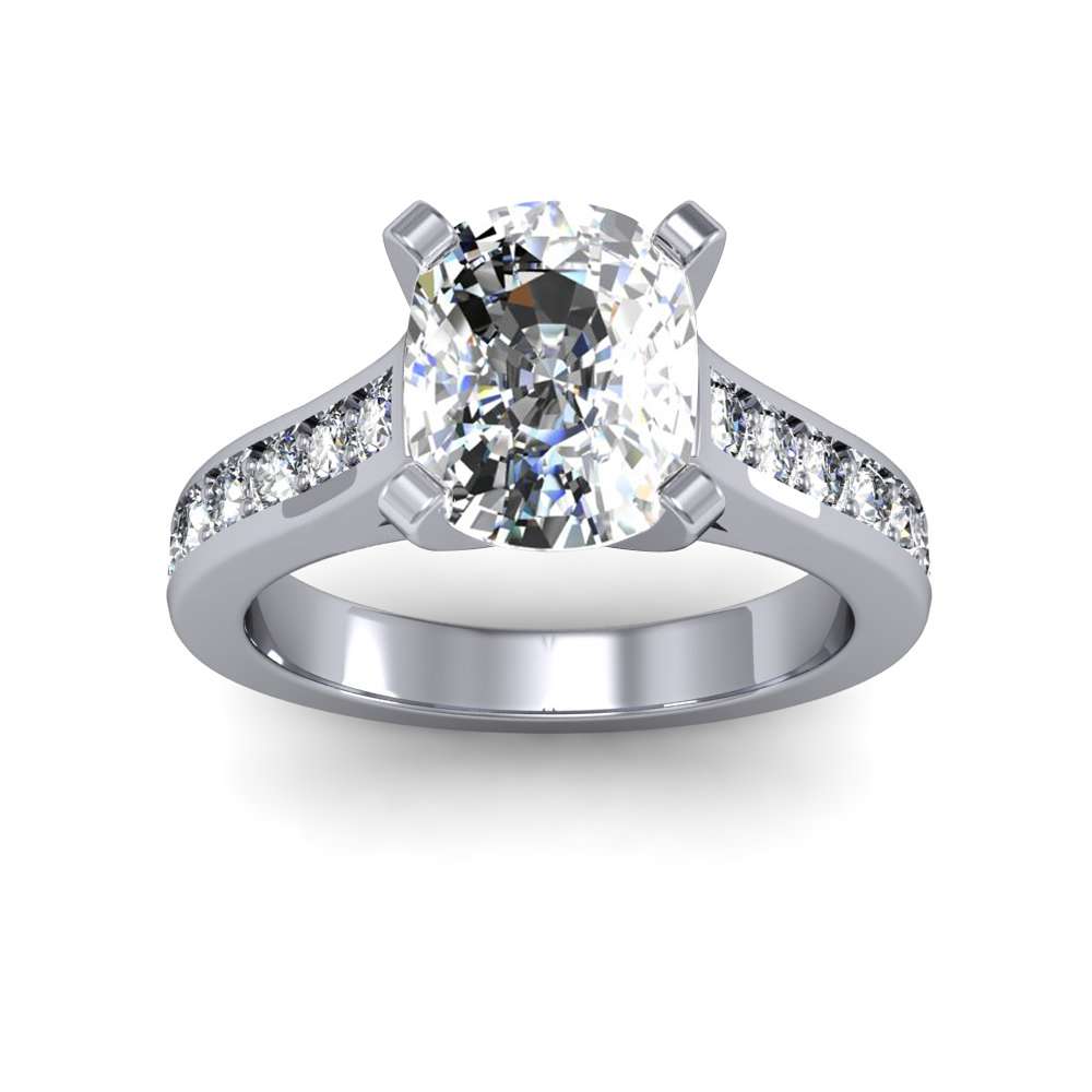Platinum Three Stone Diamond Graduated Claw Set Engagement Ring 0.52ct