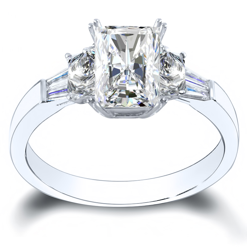 4-Prong Ring with Baguette Sidestone Natural Diamonds Engagement Ring