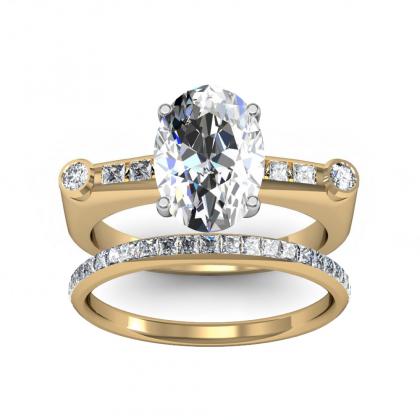Oval cut Three Stone Engagement Rings