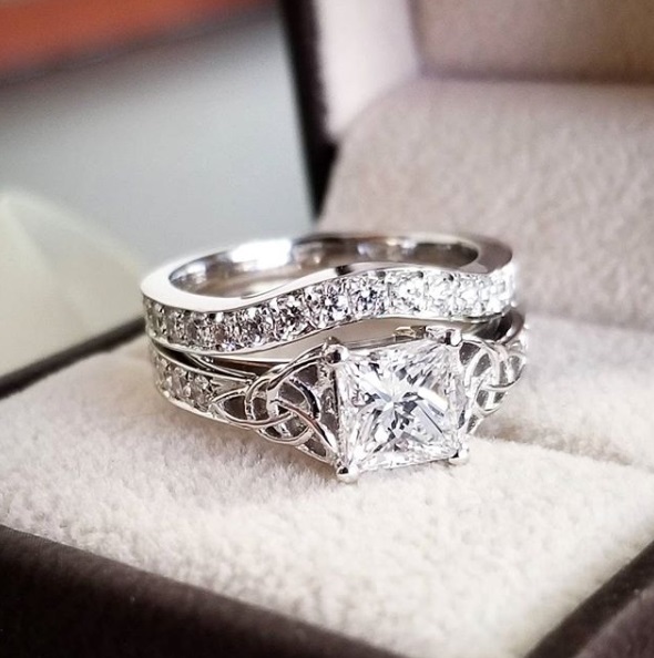 Celtic Knot Design Pave Natural Diamonds Engagement Ring with matching wedding band