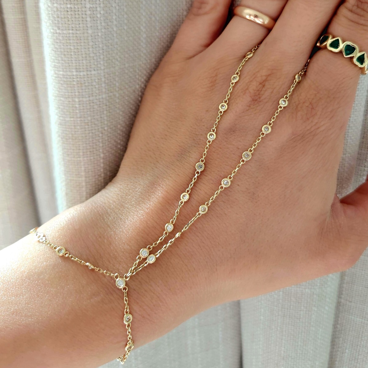 Diamond Hand Chain - Gold & Diamond Bracelet | Diamond Mansion